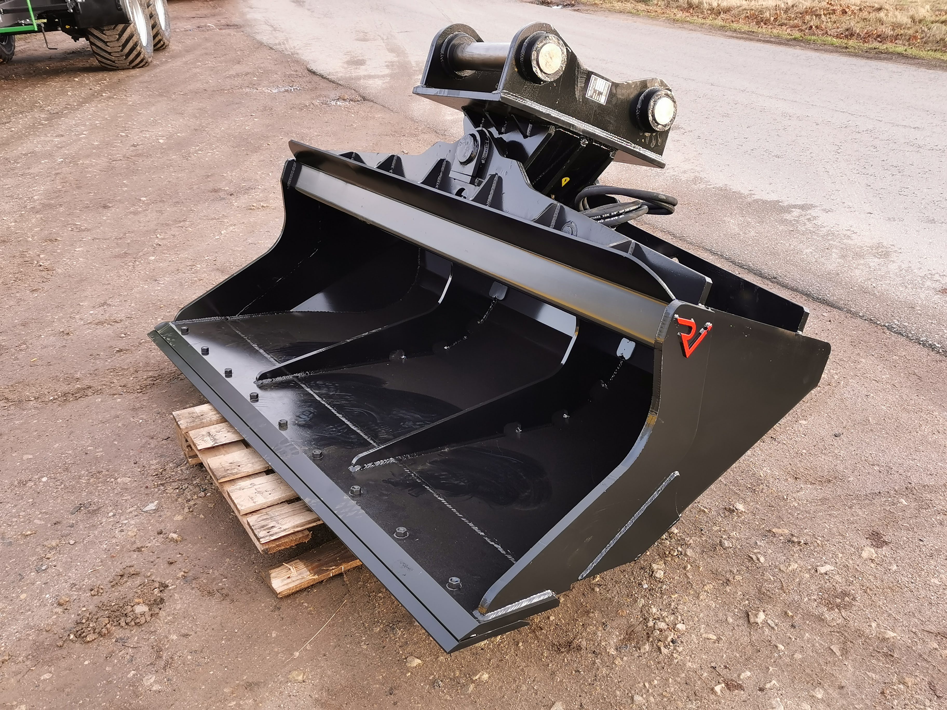 Planiravimo kaušas kraipomas kaušas tilt bucket hydraulic bucket rediron