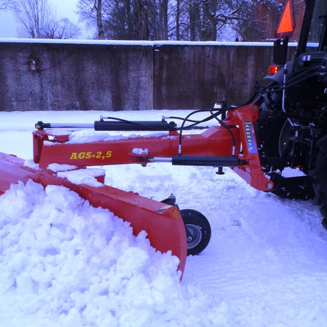 Graders / now blades