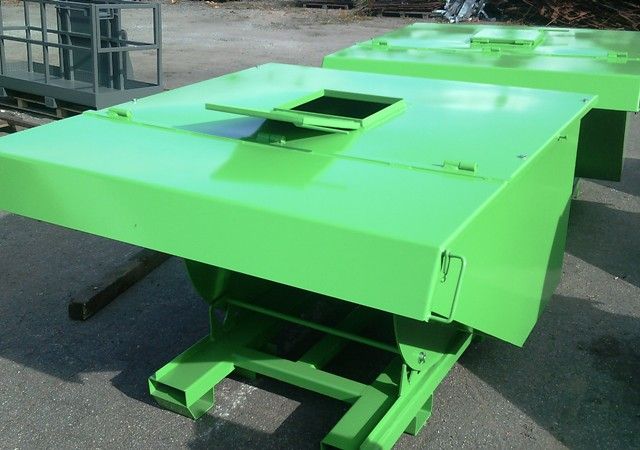 Tipping containers