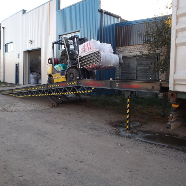MOBILE RAMPS