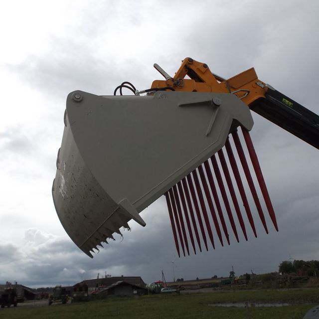 Silage Grabs